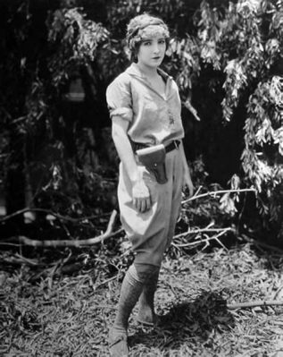  The Whip: A Wild West Adventure Starring Bessie Love and the Mysterious Lone Ranger!